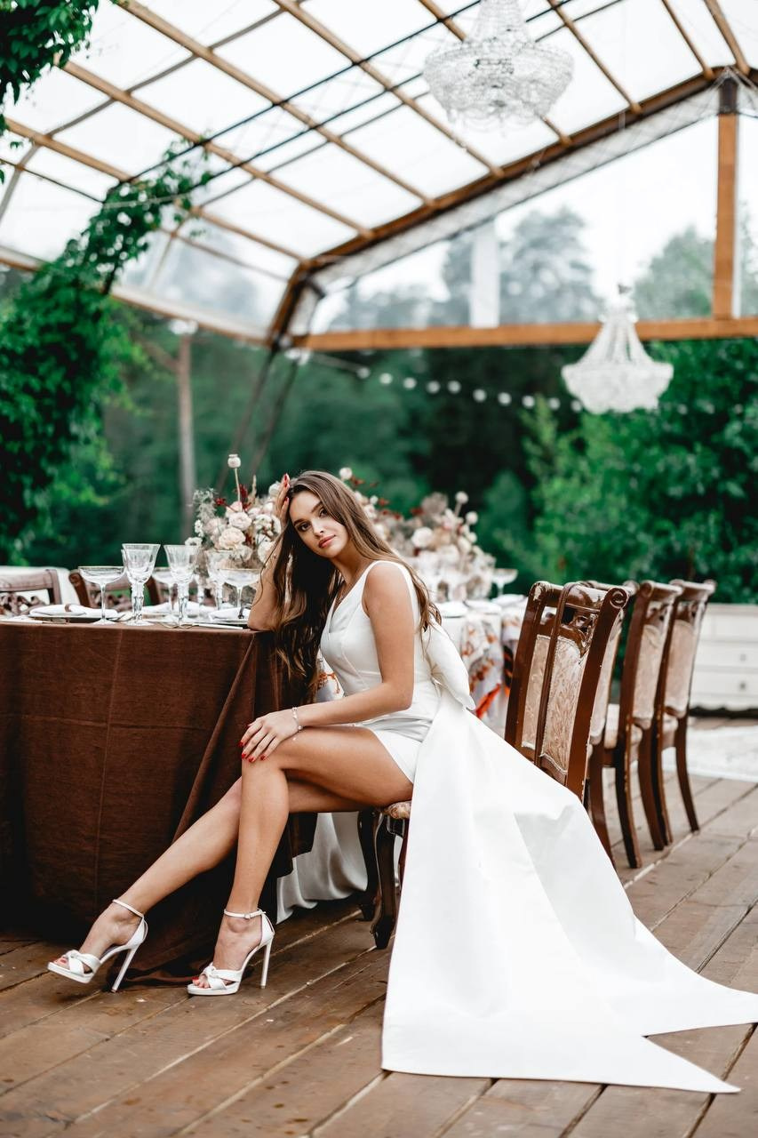 Аими. Свадебный салон-ателье Бонжур в Минске Bonjour