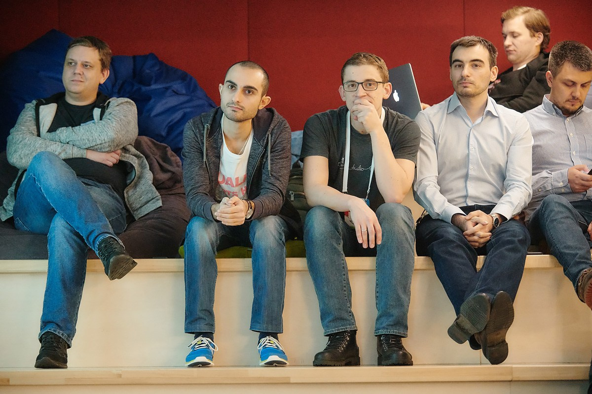 Митап в Avito. Репортажный фотограф в Москве Вадим Францев