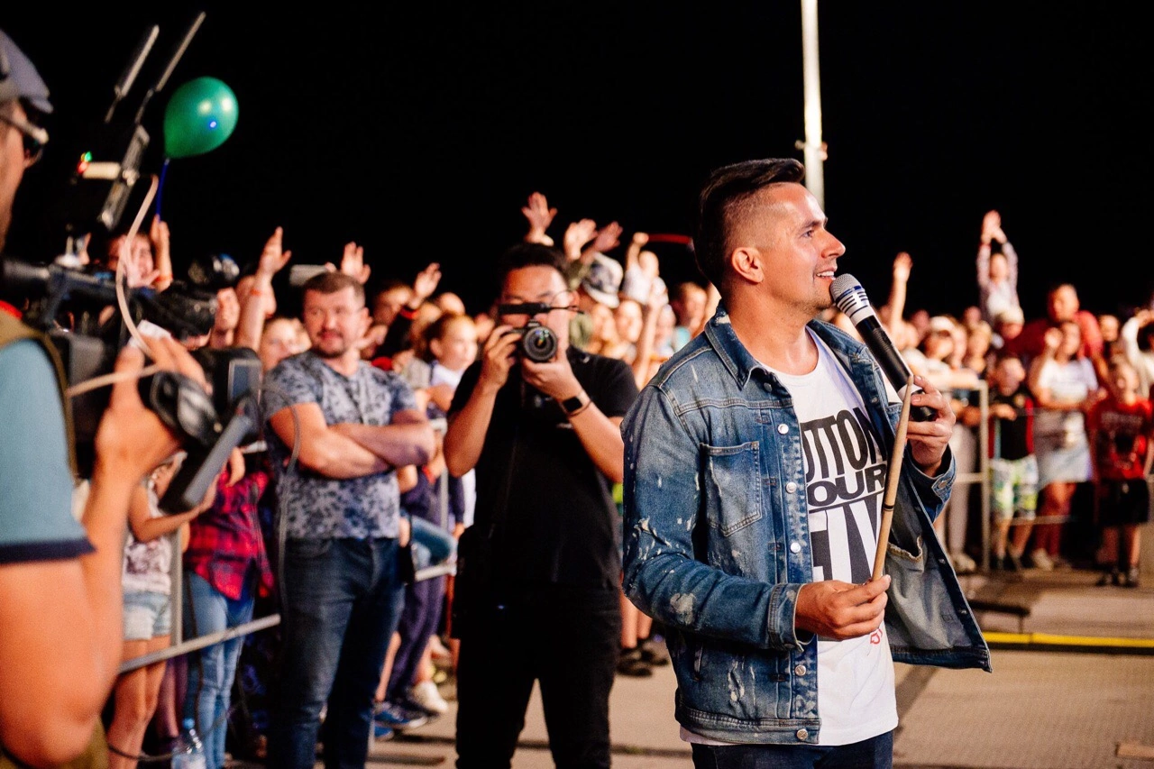 Фестивали и концерты. Ведущий мероприятий Владимир Петренко