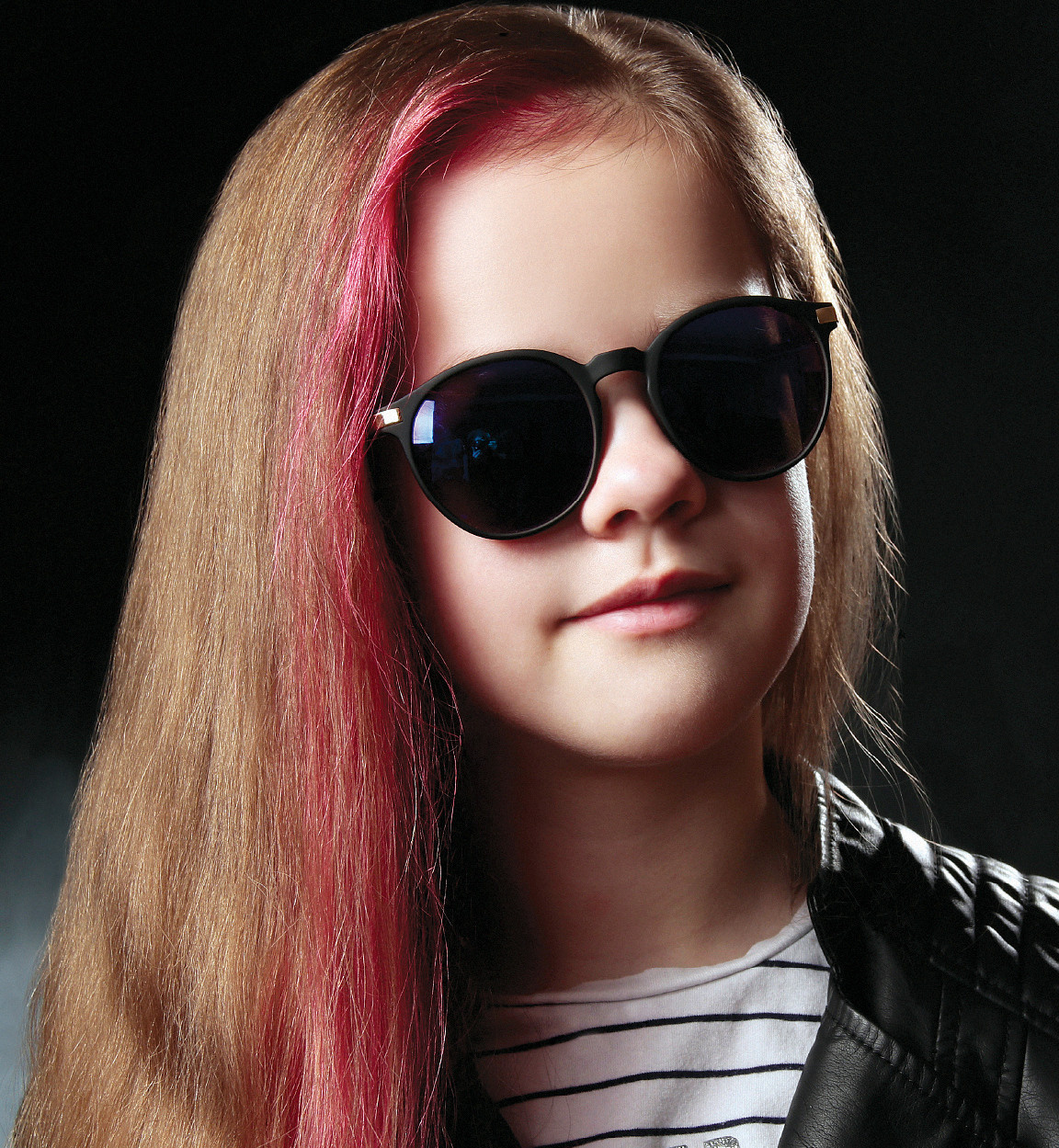 Портретный фотограф для выпускного Ростова-на-Дону. Выпускные альбомы, фотограф Денис Зимин в городе Ростове-на-Дону