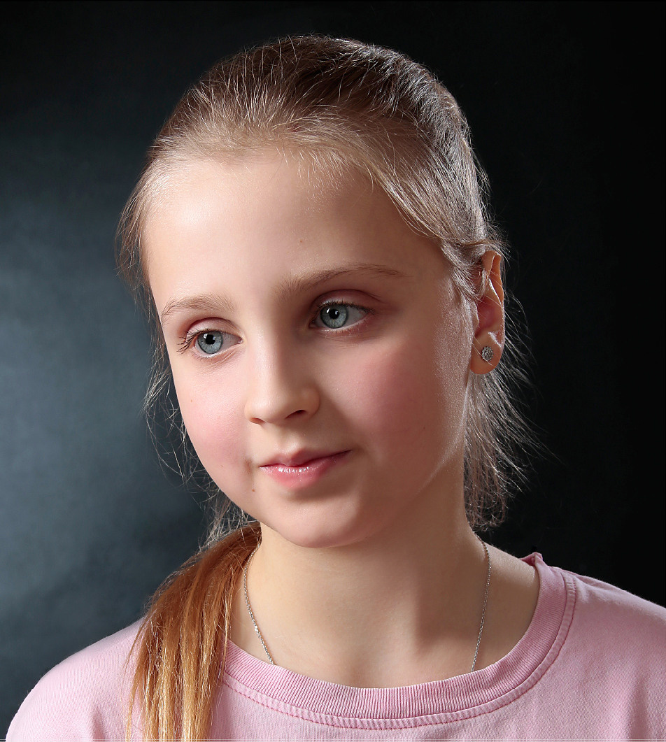 Портретный фотограф для выпускного Ростова-на-Дону. Выпускные альбомы, фотограф Денис Зимин в городе Ростове-на-Дону