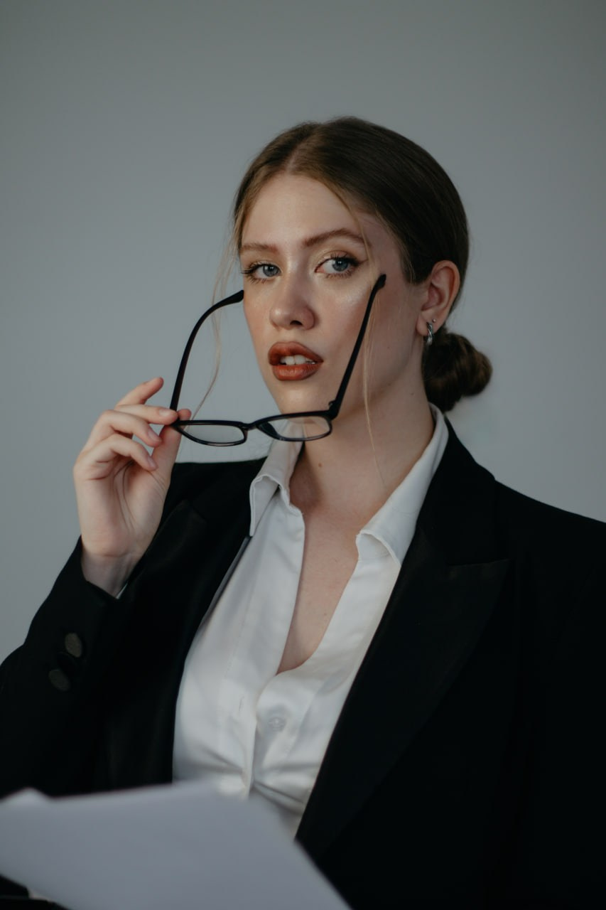 THE OFFICE SIREN. MORRENAAA|Фотограф Сергиев-Посад | Москва | МО | Пушкино | Мытищи