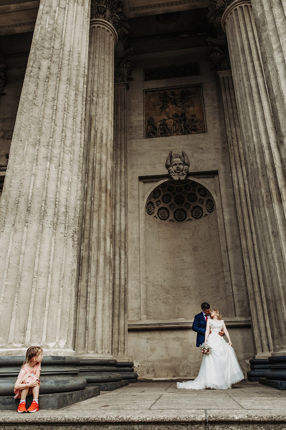 Свадебный фотограф в СПб. Фотограф крещение венчание в Петербурге! Помогает подобрать храм и посоветовал душевного батюшку в СПб