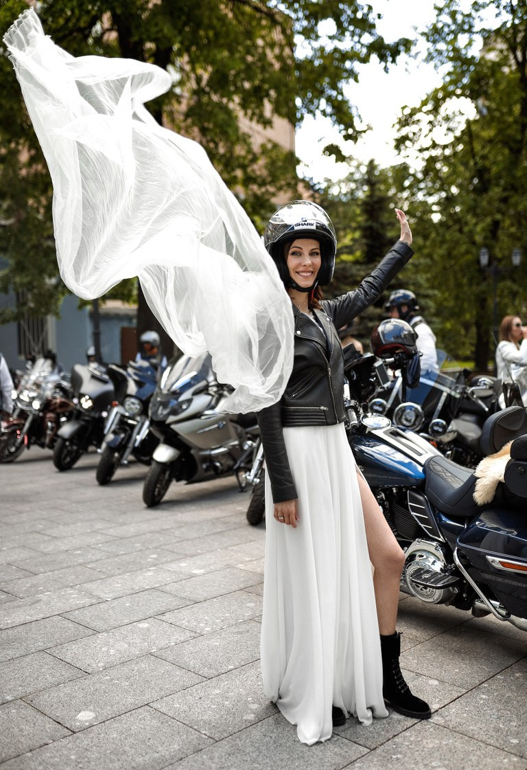 Свадьба байкеров в ресторане «Дворянское гнездо». Kirillova Studio — мастерская декора и событий Юли Кирилловой