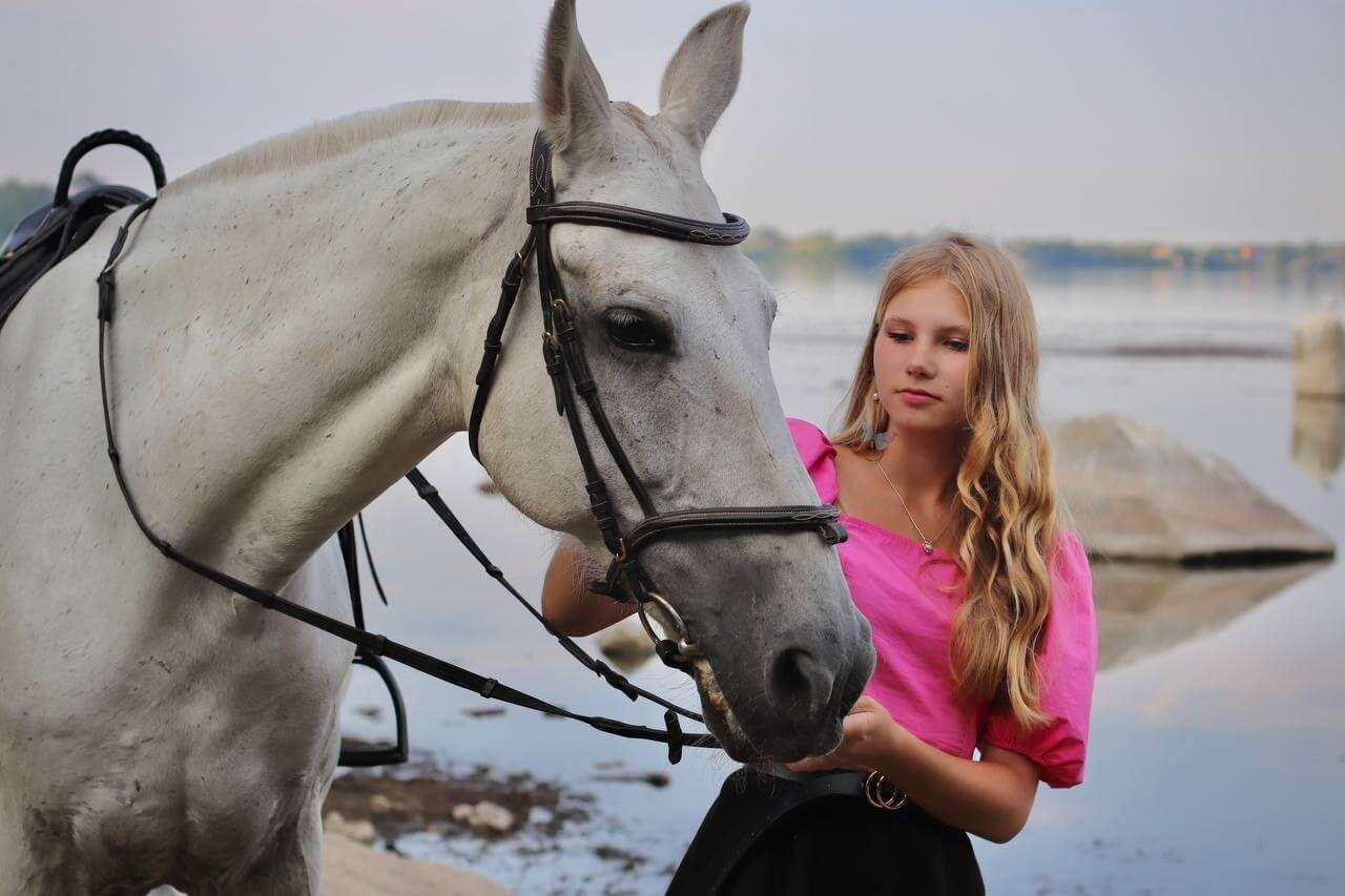 Фотосессия с животными, особенно с лошадью - это всегда красиво и запоминающееся. 