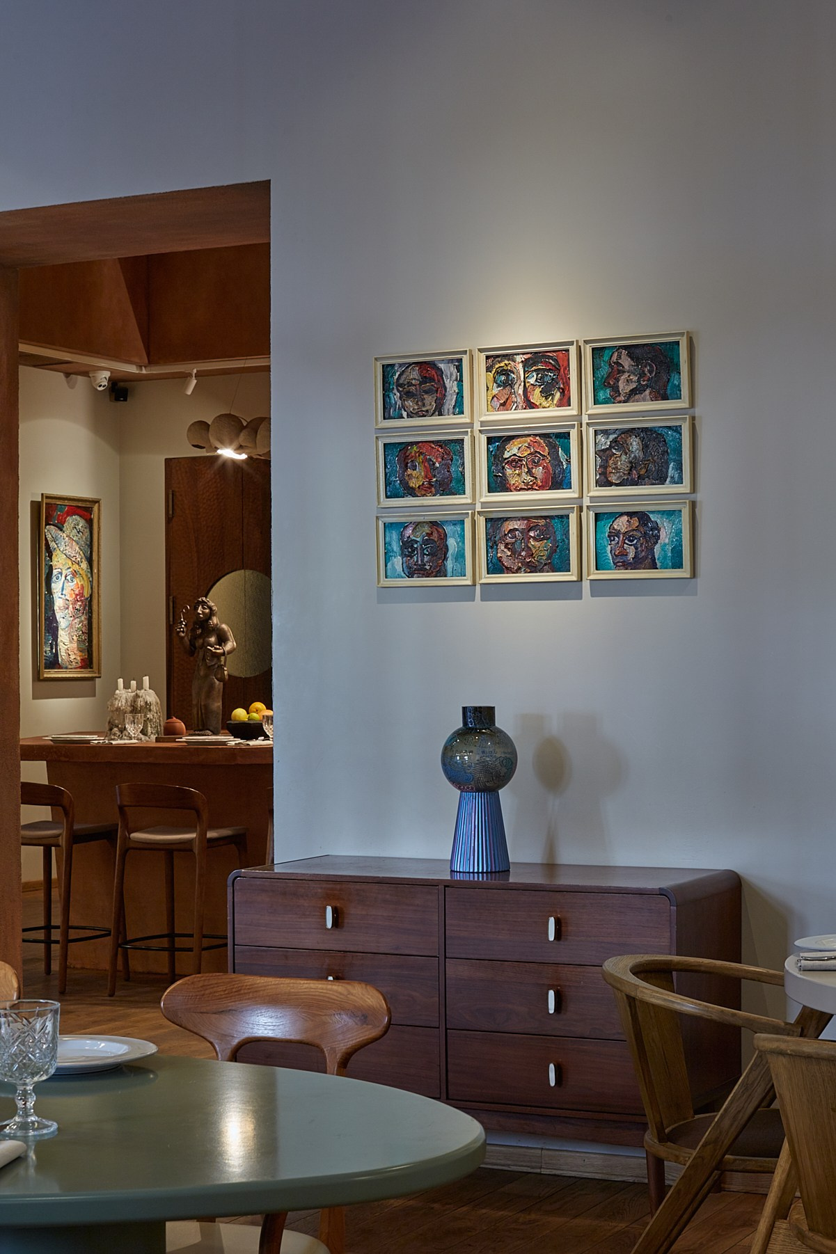 Ресторан БАГЕБИ. Lena Smi is an interior and portrait photographer. Moscow and St. Petersburg