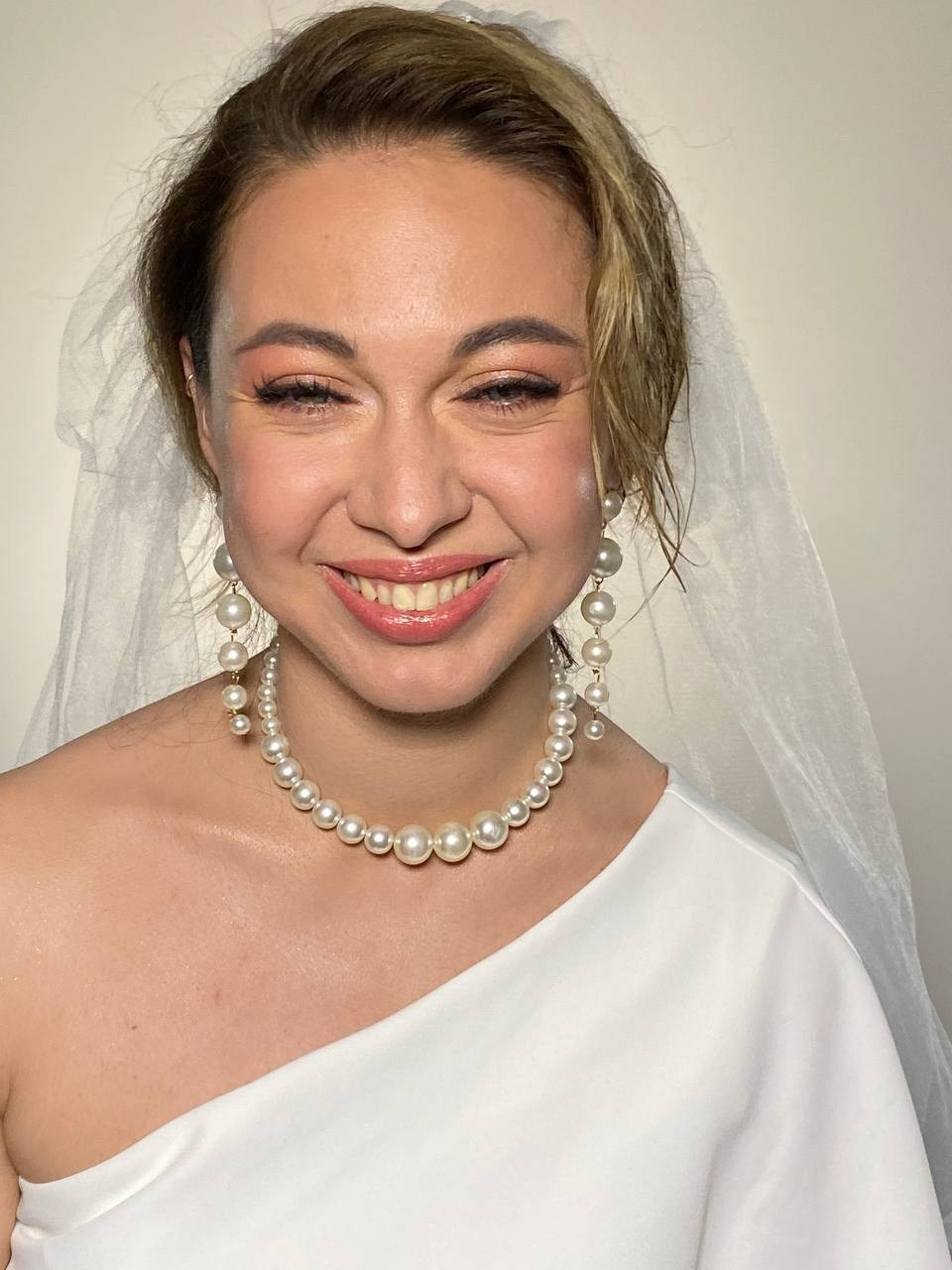 Невеста. Наталья Даньшина — Визажист-Стилист причесок