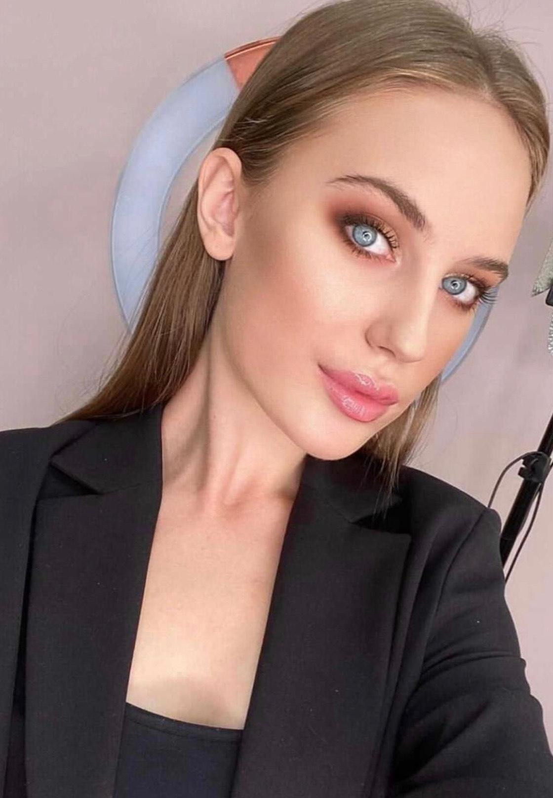 MAKEUP. Кристина Захаренкова