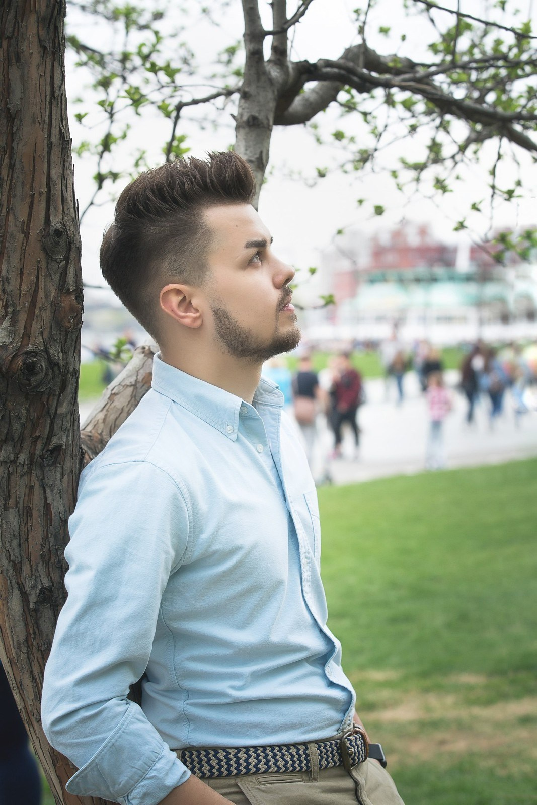 Портрет на природе. Свадебный и репортажный фотограф в Москве и Московской области