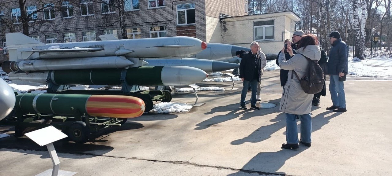 Дубна. Экскурсионная поездка | 12.04.2025. Галерея Фантим