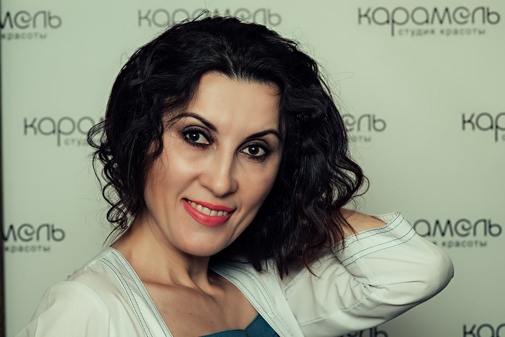 Фото сотрудниц салона красоты