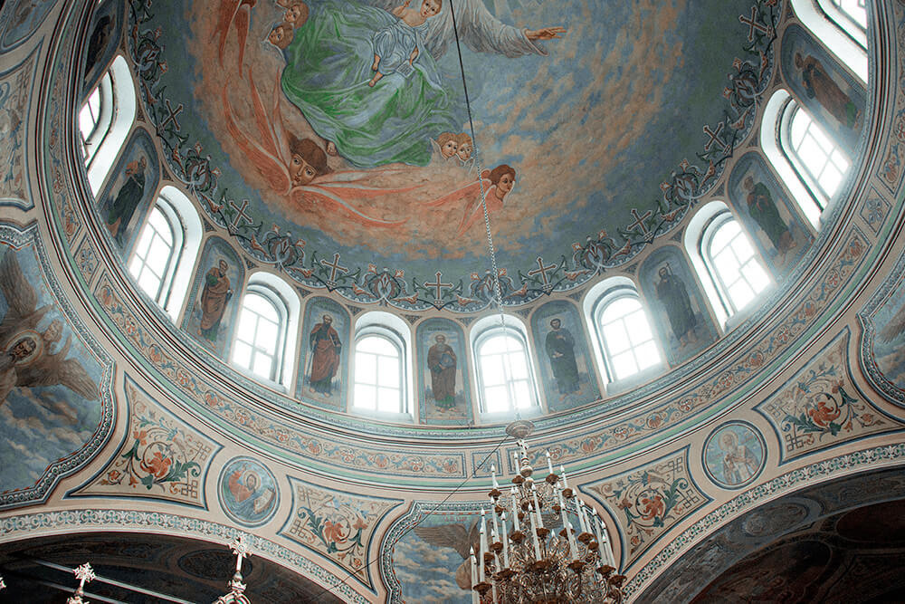 Крестины в Железнодорожном (церковь Савино)