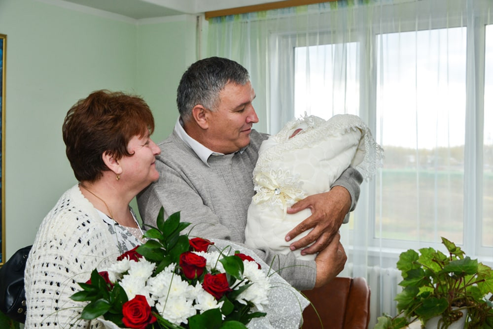 Выписка из роддома