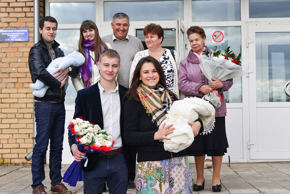 Выписка из роддома