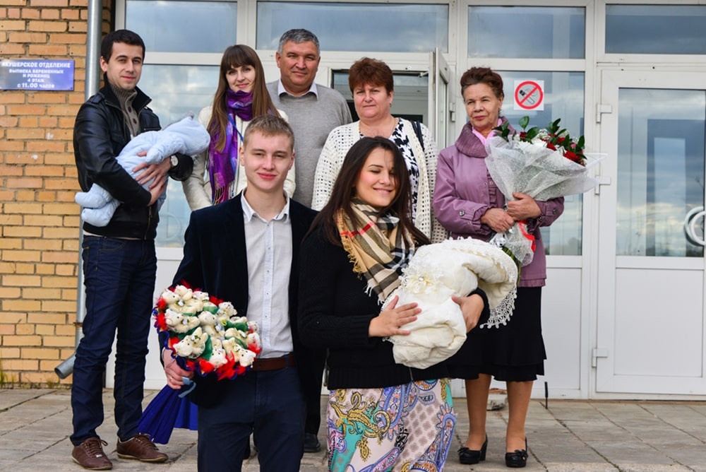 Выписка из роддома