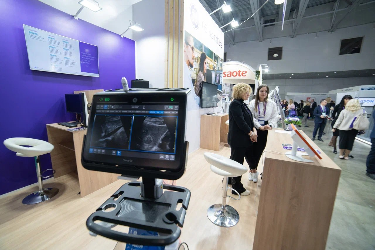 Выставочные стенды. Профессиональный портретный фотограф в Москве Владимир Глаголев