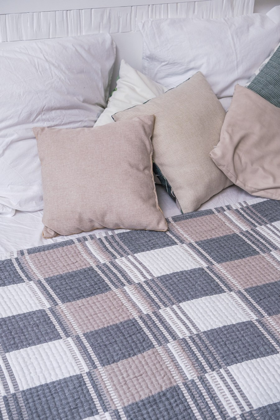 Съемка покрывал для маркетплейсов в СПб. Фотосессия для маркетплейсов