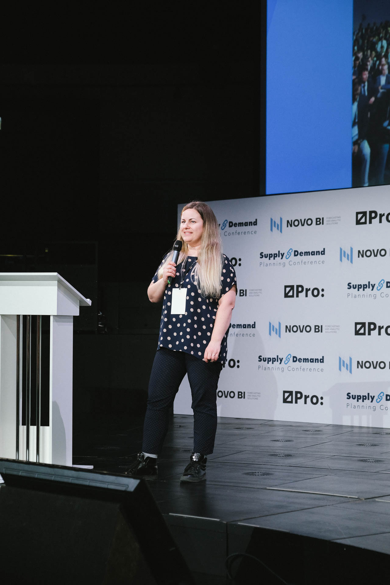 Конференция в Сколково. Портретный и репортажный фотограф в Москве Олеся Лисарк