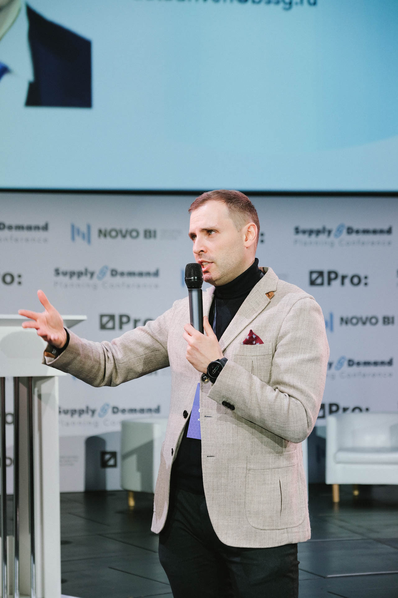 Конференция в Сколково. Портретный и репортажный фотограф в Москве Олеся Лисарк