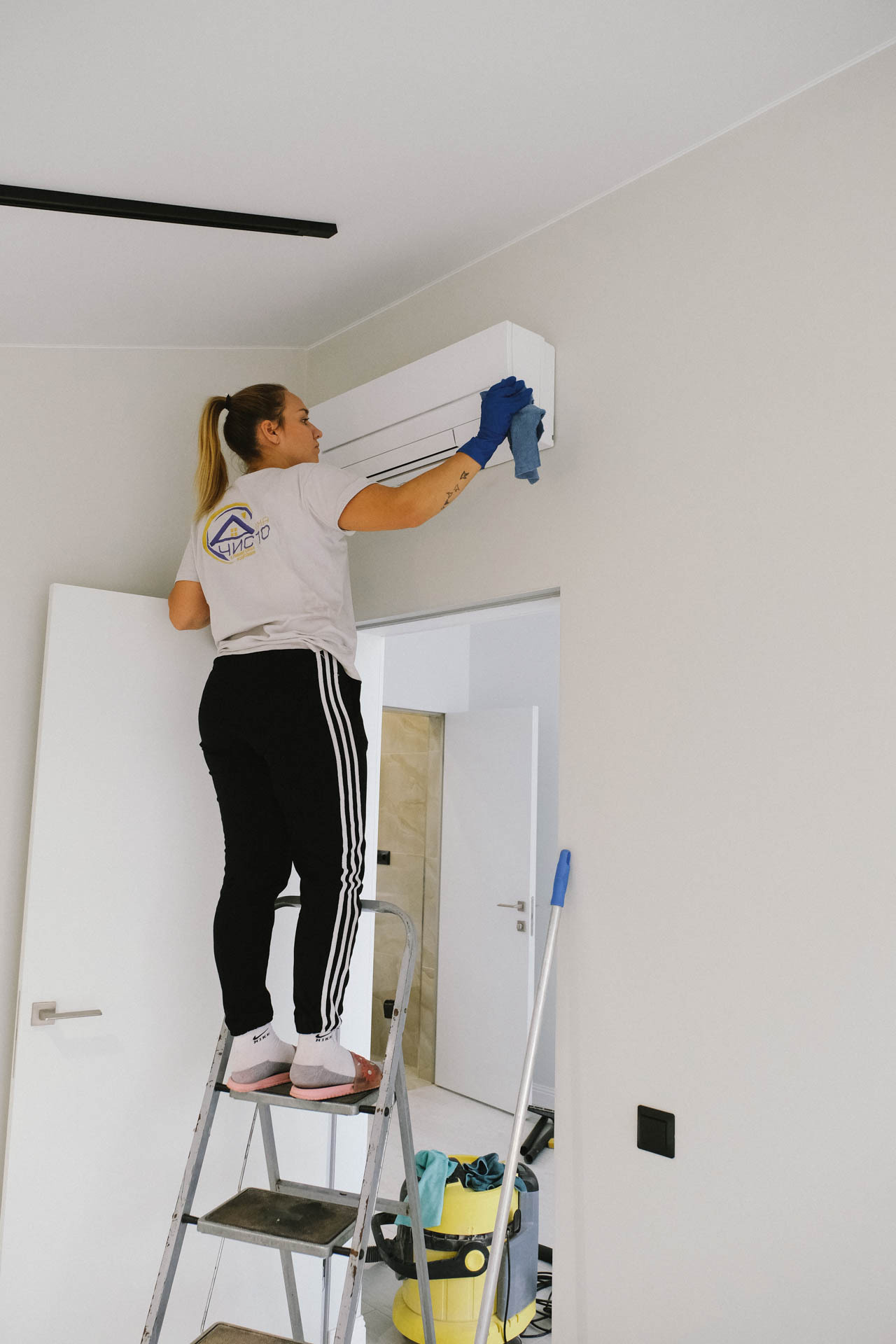 Клининговая компания. Портретный и репортажный фотограф в Москве Олеся Лисарк