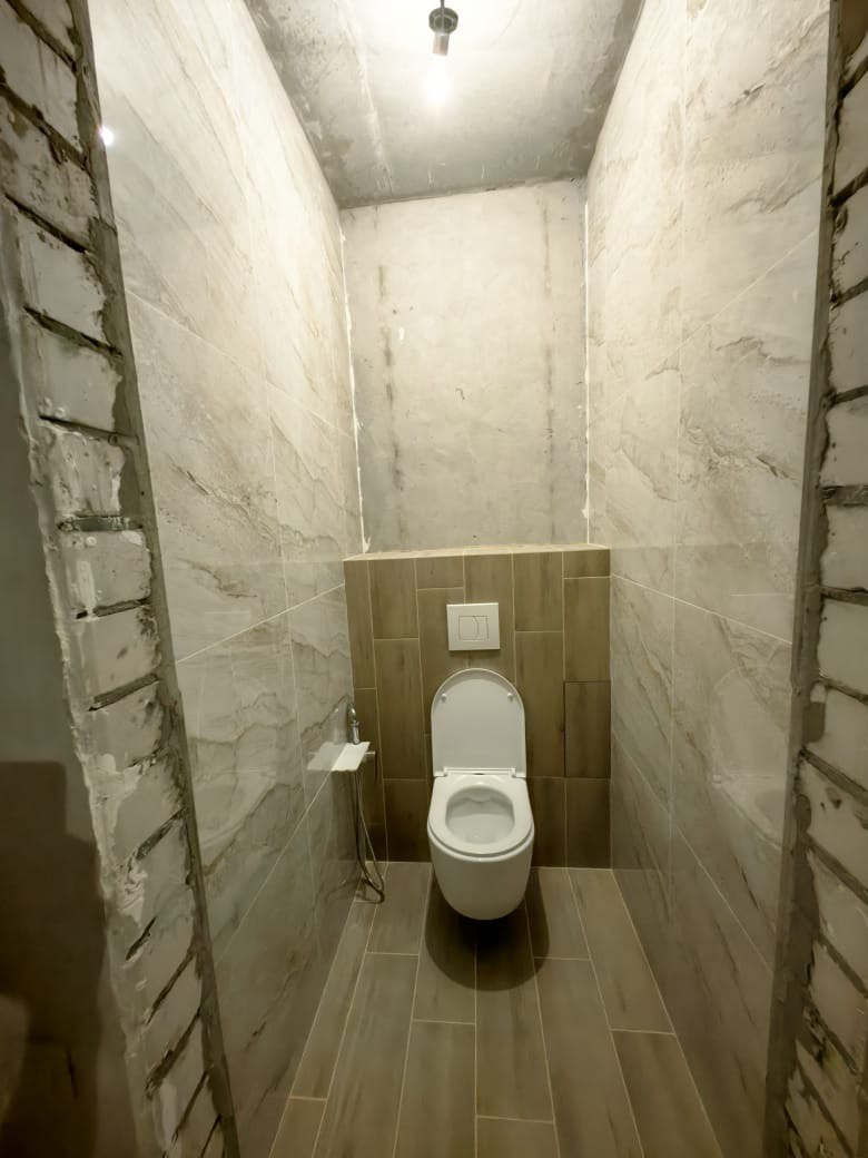 Ванная комната (с. Осиново ул. Спортивная д. 8). Ремонт санузла, туалета, ванной под ключ в Казани. Укладка плитки