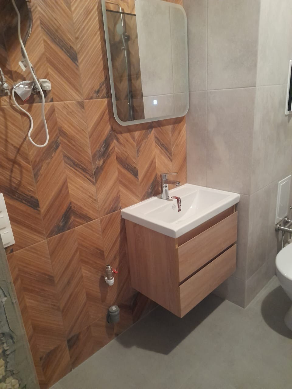 Ванная комната (ул. Сабира Ахтямова д. 1к1). Ремонт санузла, туалета, ванной под ключ в Казани. Укладка плитки