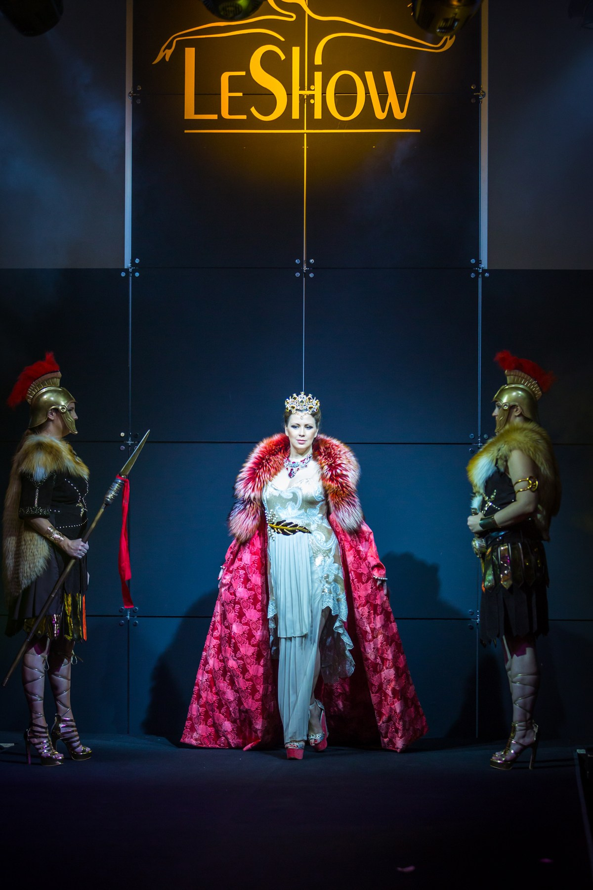 Модный показ LeShow, Москва, 2014. Портретные фотографы в Москве — Анна и Алексей Бородины