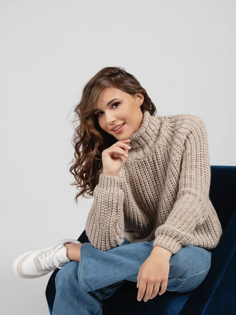 Модель для предметной съемки Карина З. Москва| Sale Easy