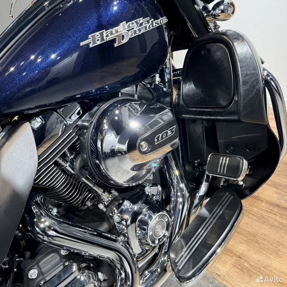 Купить Harley-Davidson 2013 Street Glide 103 ABS Cobra (Ocean Blue) (Touring) — подробнее на сайте. Hello Davidson, Москва. Только хорошие мотоциклы…