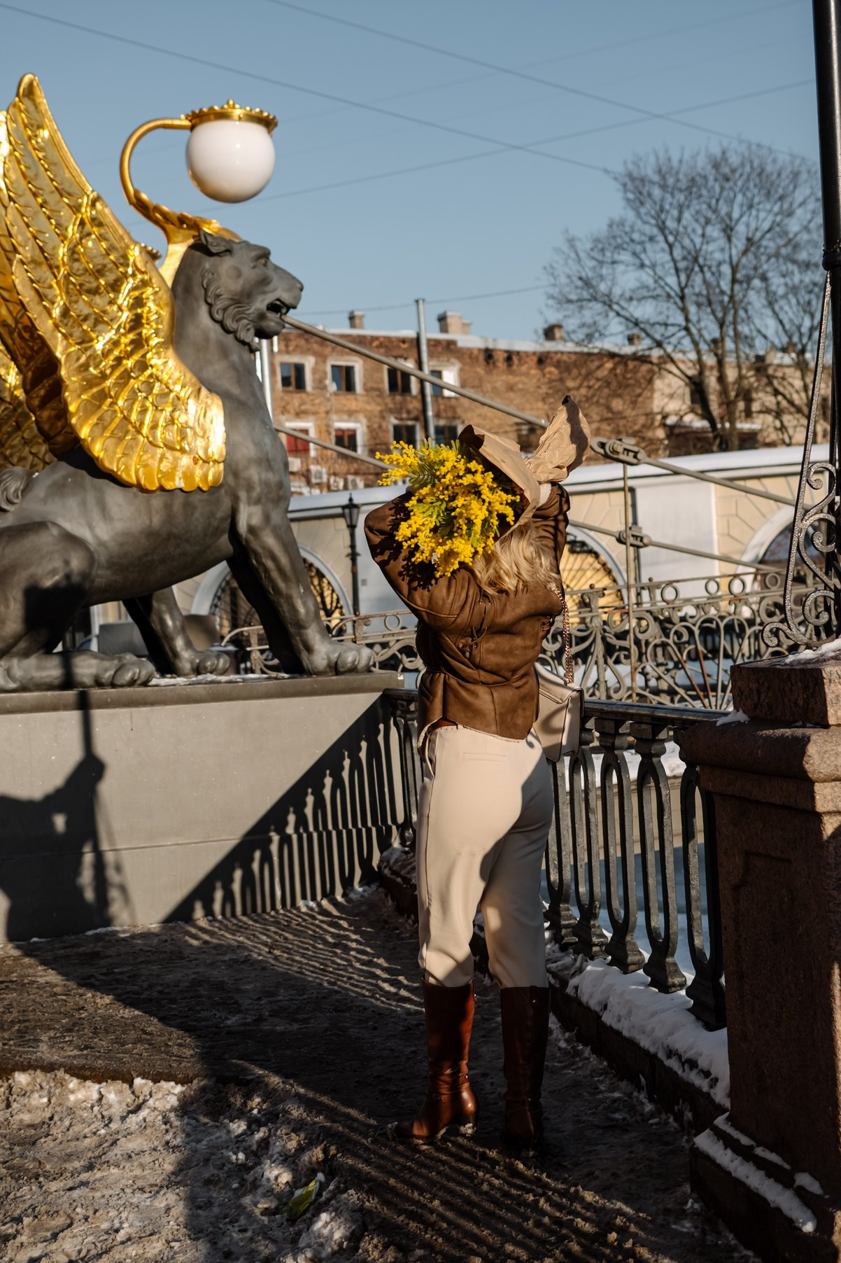 Весна. Прогулка с цветами. Свадебный и семейный фотограф в Санкт-Петербурге Елена Худякова