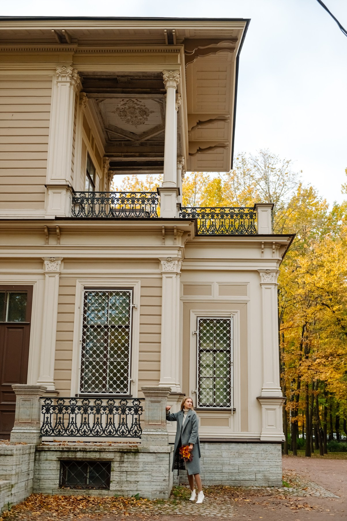 Осенняя фотосессия в Питере в Лопухинском саду. Свадебный и сеейный фотограф в Санкт-Петербурге Елена Худякова