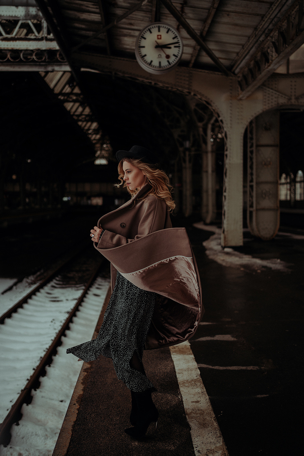 Ксения (Витебский вокзал). Фотограф в Санкт-Петербурге Кудрина Альбина