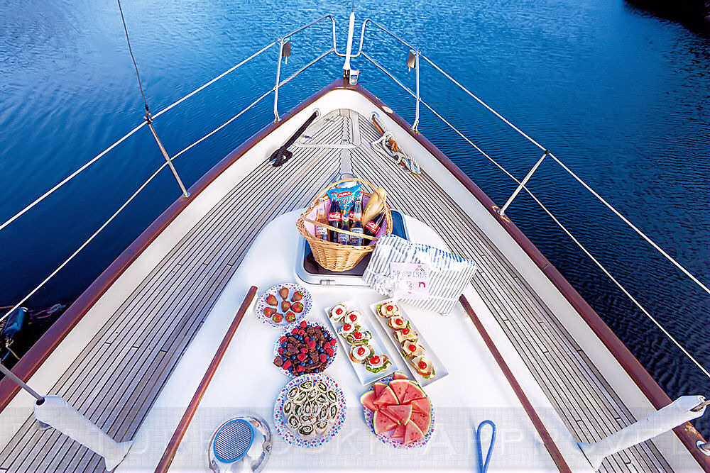 Услуги. Аренда Яхт и Катеров в Сочи