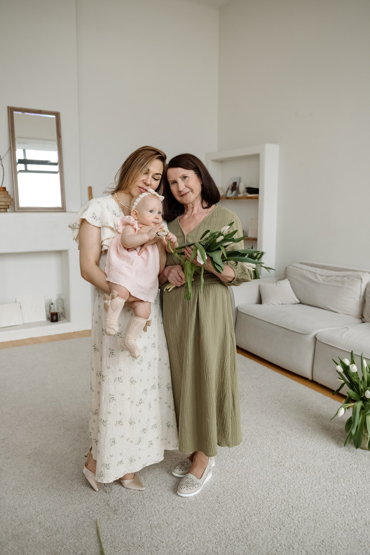 Семейная фотосессия с тюльпанами. Свадебный и семейный фотограф в Санкт-Петербурге Елена Худякова