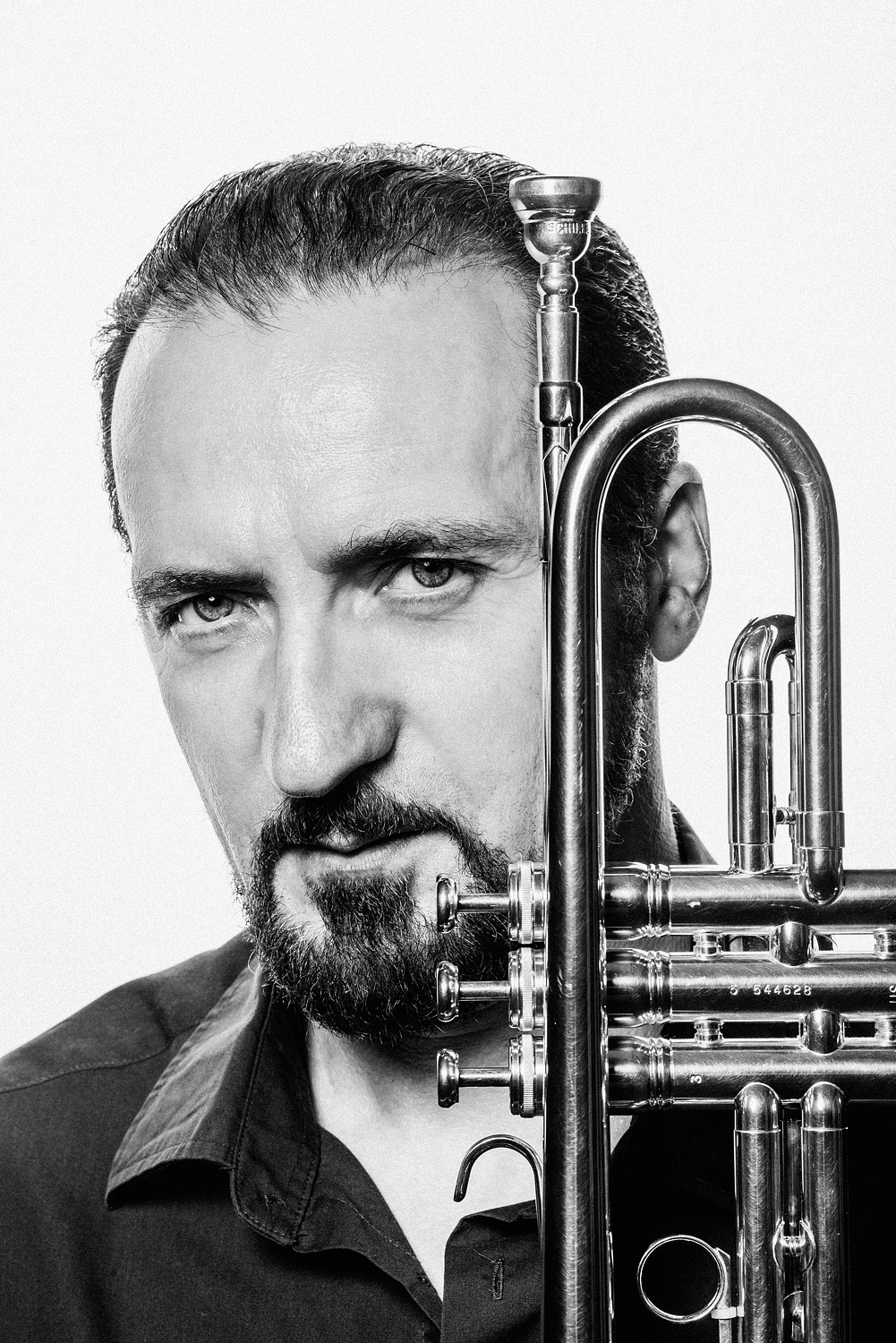 Альбом. Юрий Кормушин. Фотограф Михаил Ряховский