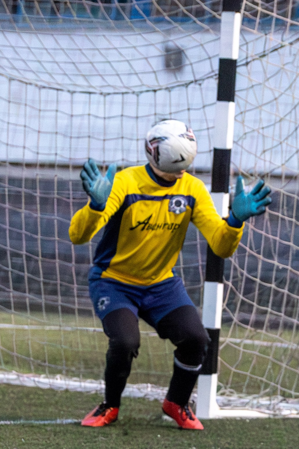 Ночная Футбольная Лига. ПЗСП — S22. 23.04.2026. Репортажный и спортивный фотограф в г. Пермь Зильберг Павел