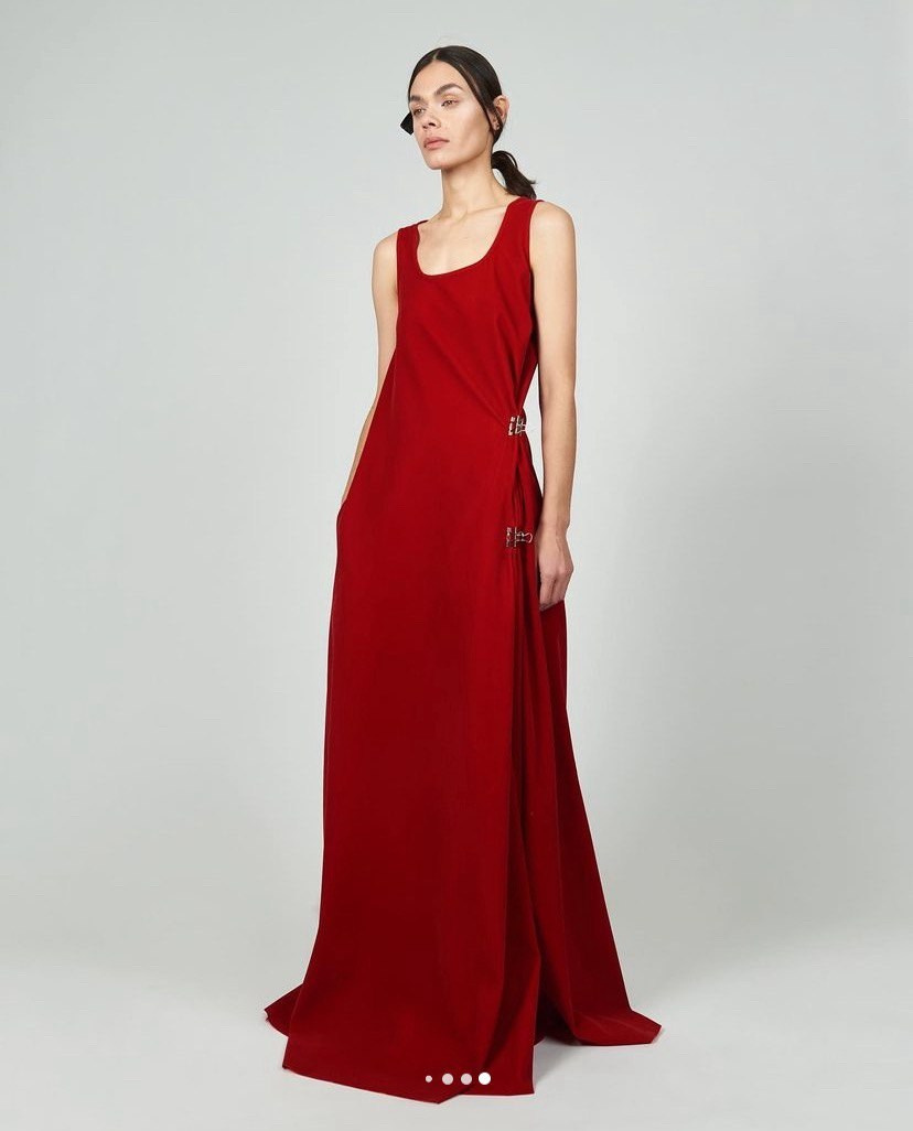 USHATÁVA   paper street show