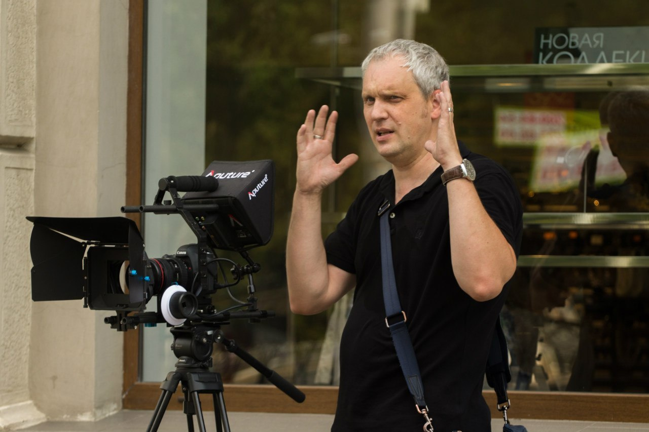 Teacher_says. Max Matvich and Victoria Basova are professionals in their field