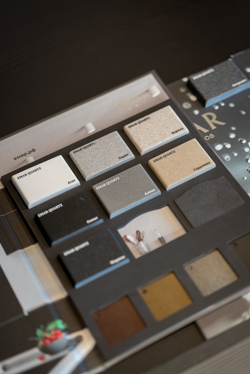 Презентация брендов EMAR и OULIN — производителей кухонных смесителей, моек из нержавеющей стали и кварцевого камня, кухонных аксессуаров. ВУД ТВОРЕЦ мебельная фабрика|ТВОРЕЦ студия мебели