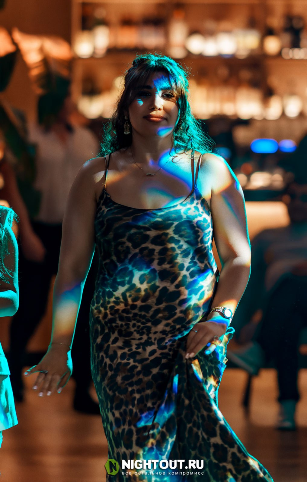 MOSCOW NEVER SLEEP. NIGHTOUT.RU Журнал о ночной жизни города