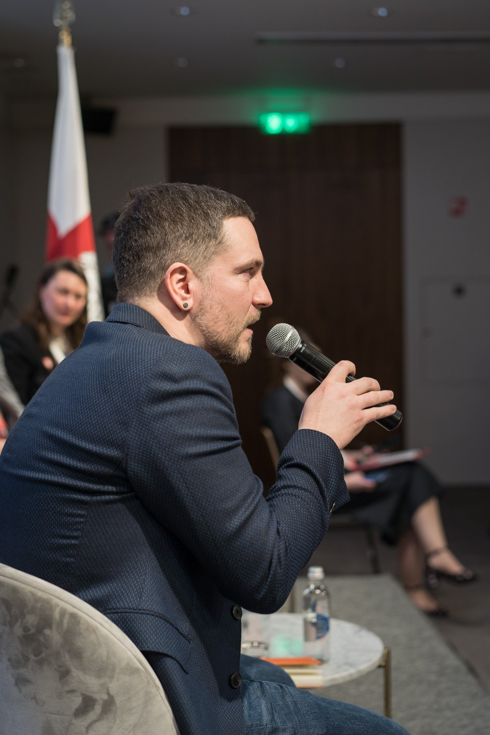 Канферэнцыя беларусаў свету II. Photographer in Vilnius