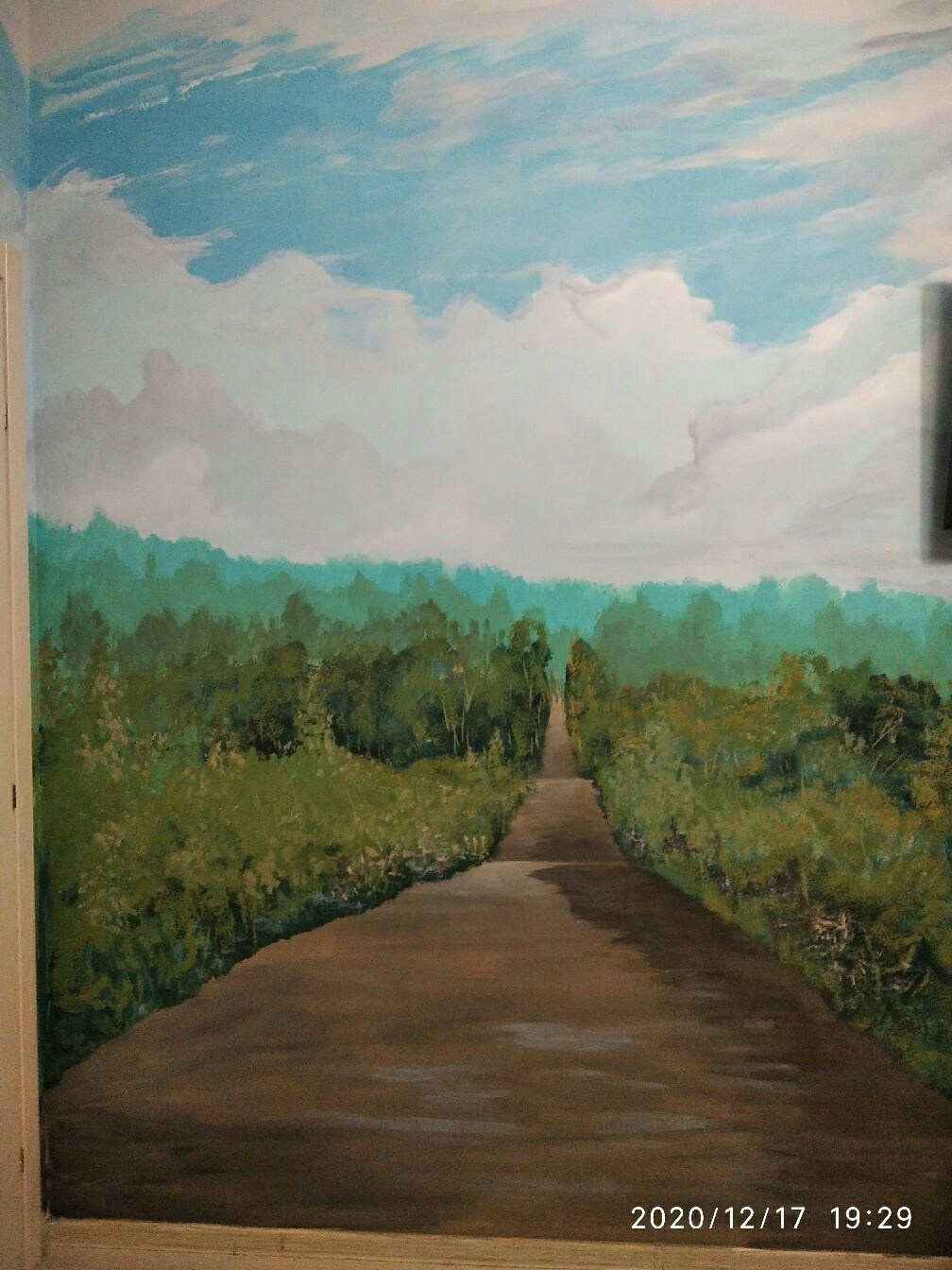 Роспись стен. Яр Панов Арт.Картины, татуировки, роспись стен и одежды в Москве