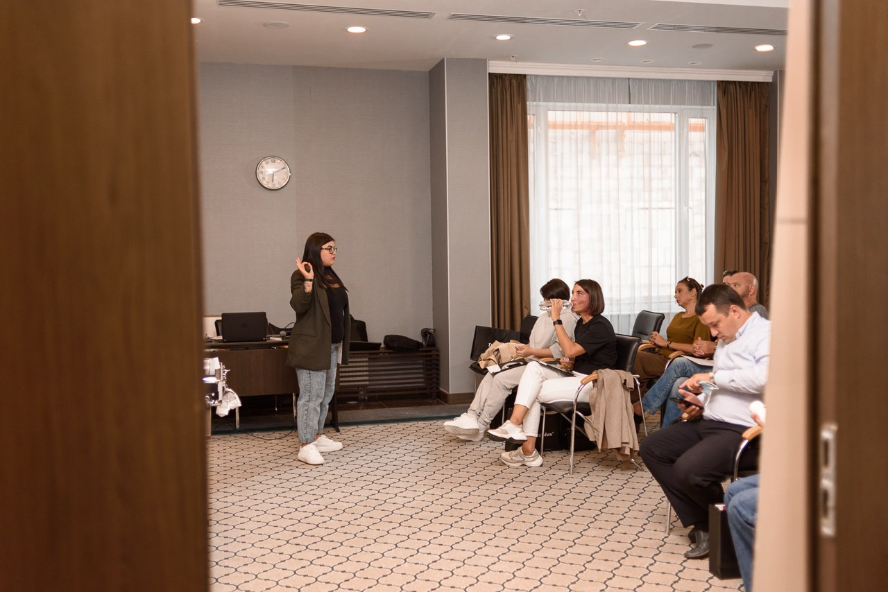 Презентация Donolux. Фотограф Дарья Мустафина, Тюмень