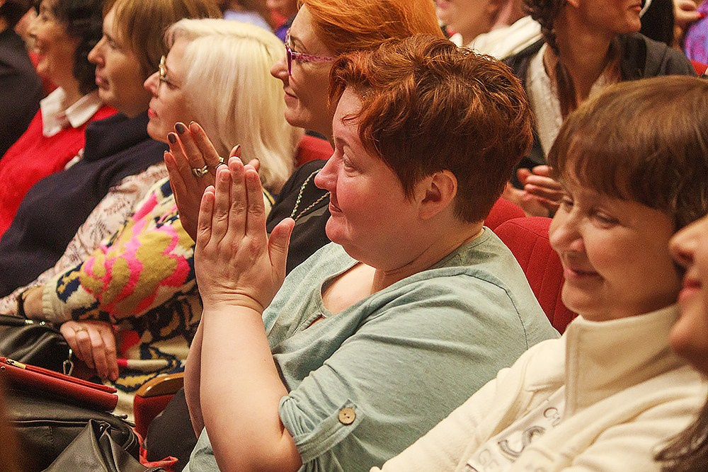 Стендап Ольги Савельевой «Всё обязательно наладится». Детский и семейный фотограф, фотограф мероприятий Нижний Новгород