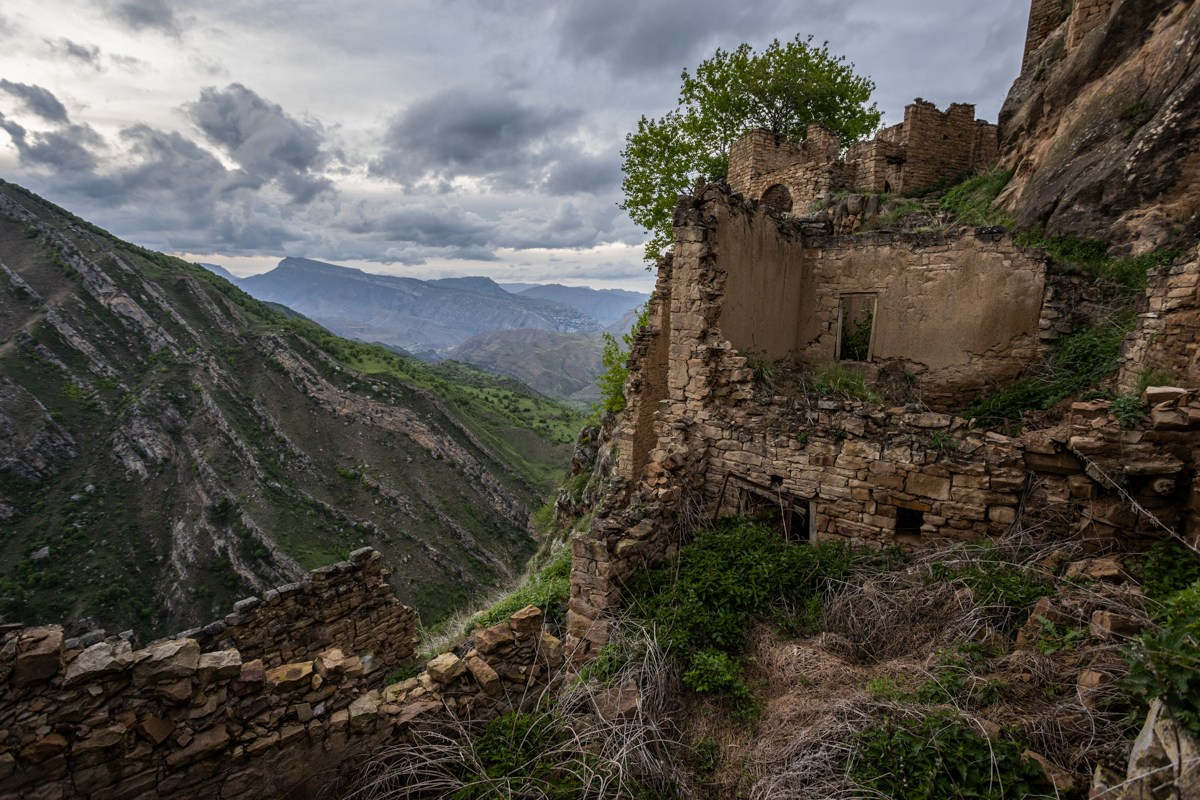 Аул-призрак Гамсутль. Photomantis