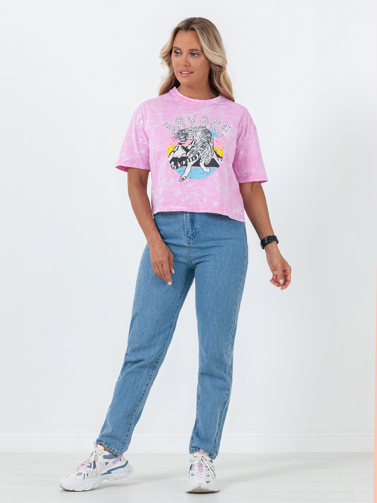 Женские футболки. Сборные фотосъёмки в Москве. фотосессии одежды.фотограф