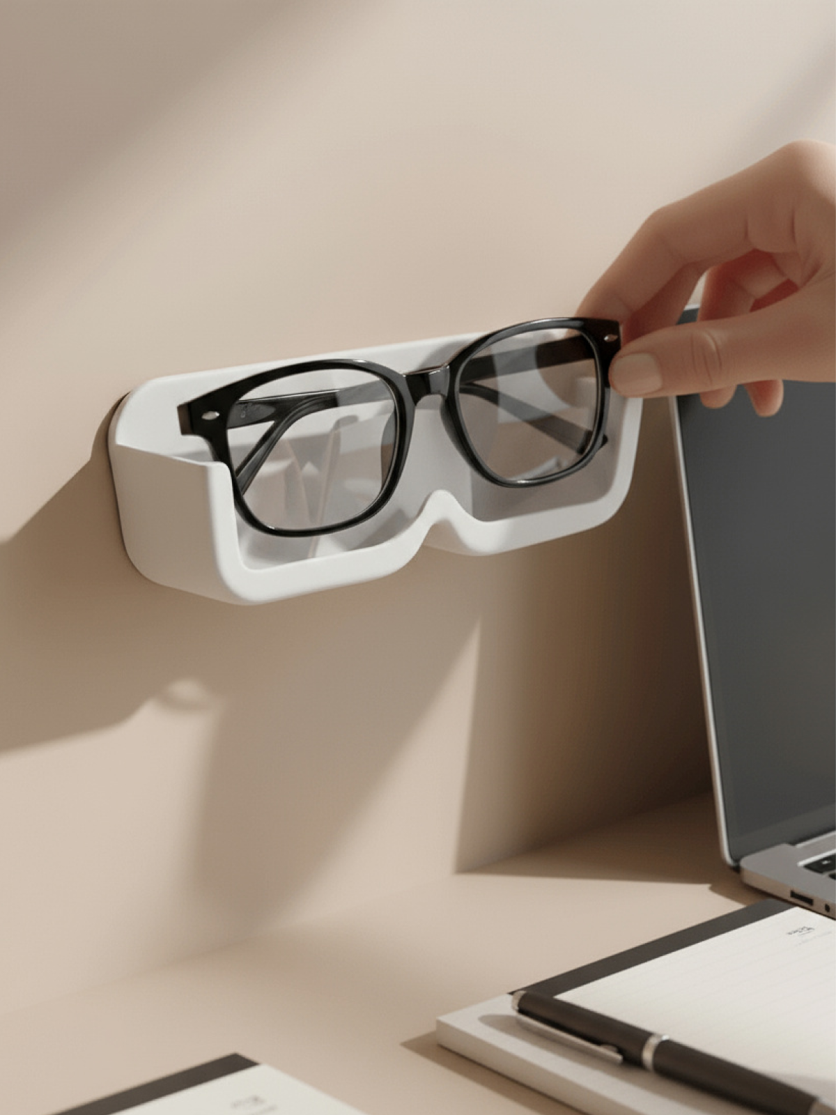 ИИ-фотосъемка для WB. Подставка для очков. AI BURO