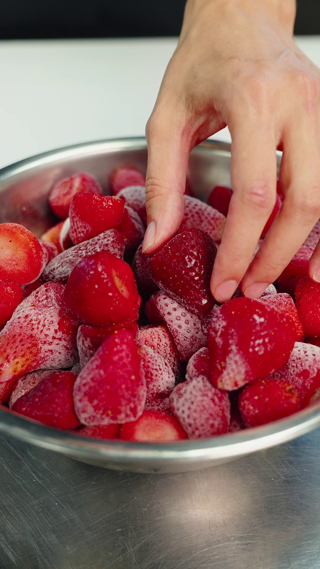 Reels. Фотограф и видеограф Андрей Яшин — фуд, предметная и портретная съёмка в современном стиле