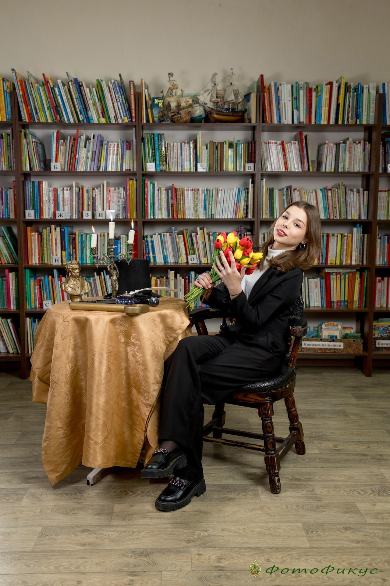 Старшеклассники. В школе, на улице. Фотографы Евгений и Екатерина. Фотофикус. Тюмень