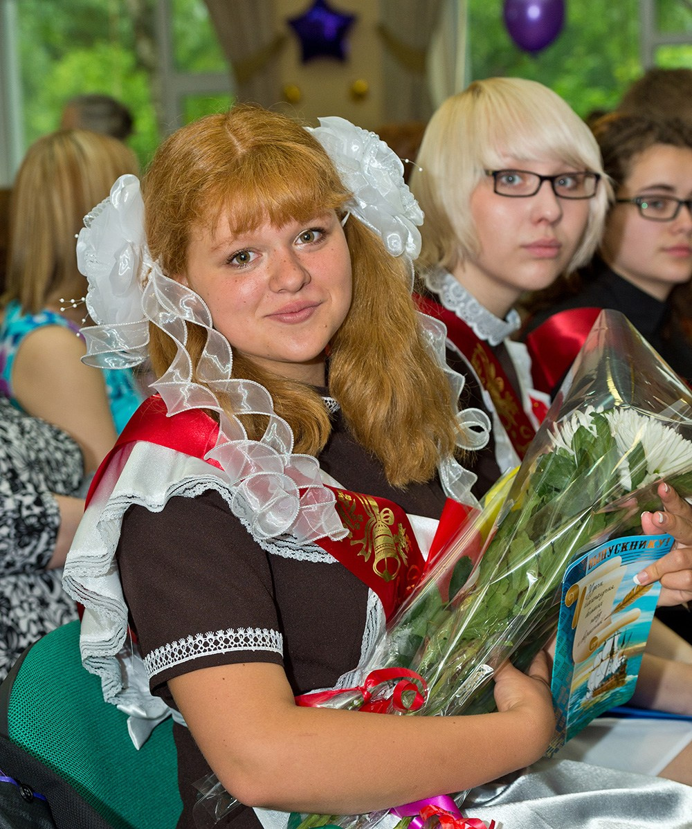 Выпускные альбомы для 9 и 11 классов. Этим Детям — выпускные альбомы